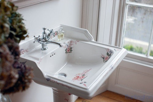 Классическая раковина B15D на 1 отверстие с пьедесталом, декор 