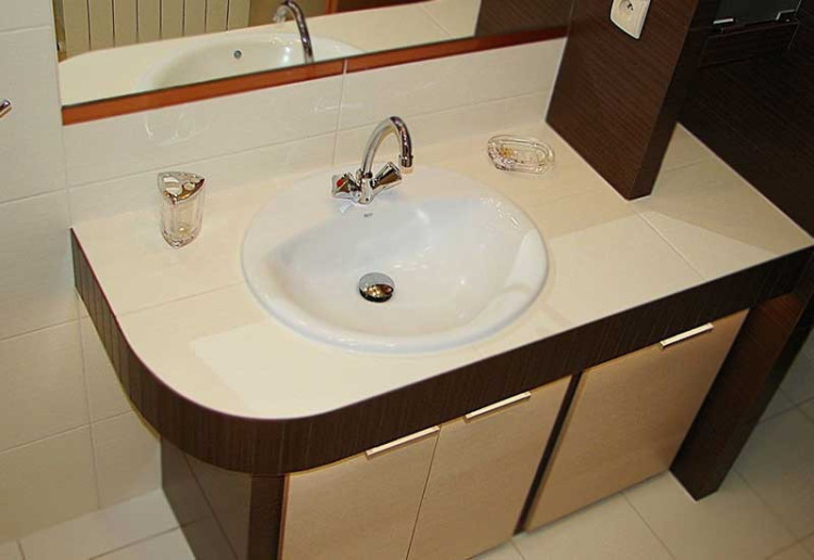 Раковина Roca Adora 50 327204000