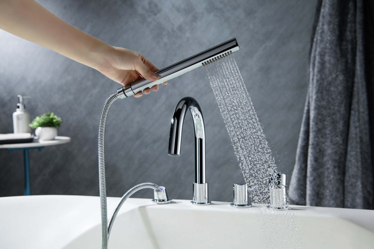 Смеситель на борт ванны на 4 отв. Aquatek AQ1348CR ЕВРОПА