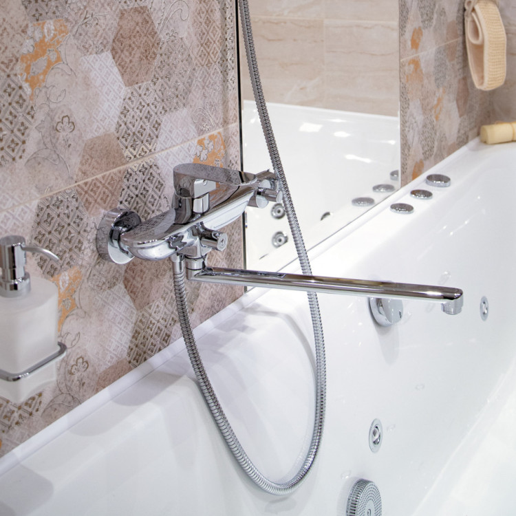 WasserKRAFT Dinkel 5802L Смеситель для ванндлинныизливом