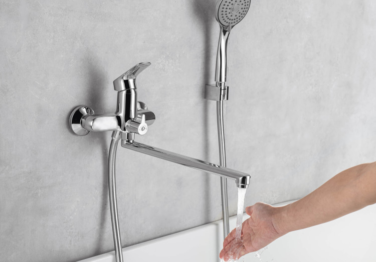 Смеситель для ванны с длинным изливом Aquatek AQ1042CR ВЕГА