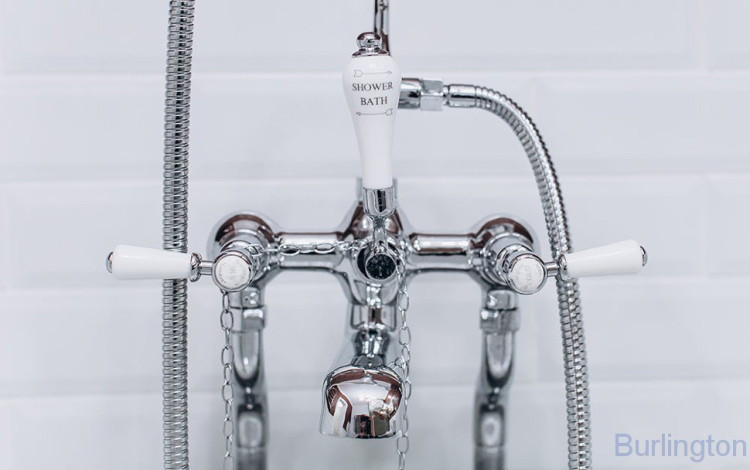 Cмеситель для ванны с ручным душем, Regent, набортный [KER15 BLA]