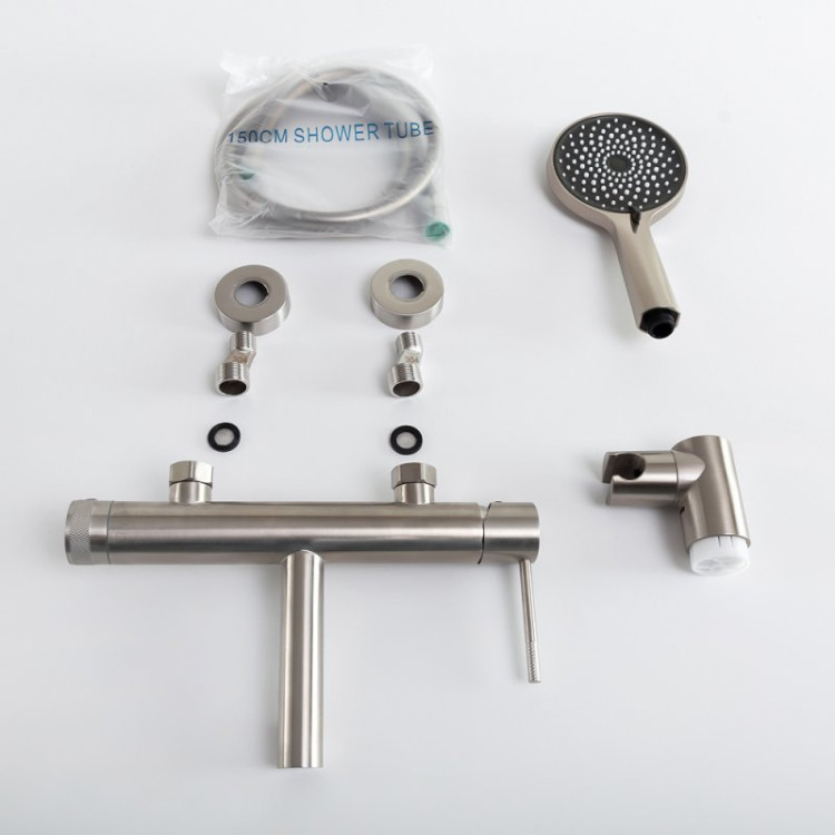 Смеситель для ванны и душа в комплекте с ручным душем, шлангом и держателем Cezares RELAX-VD-01