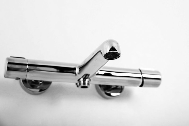 Смеситель для ванны и душа Cezares UNO-VASM-NERO