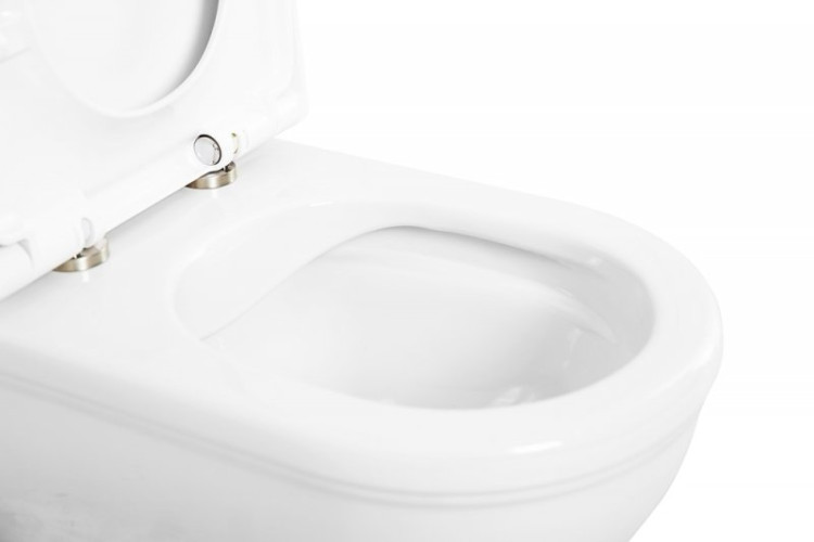 Сиденье дюропласт, soft close, металлическое крепление Cezares CZR-6045-SC