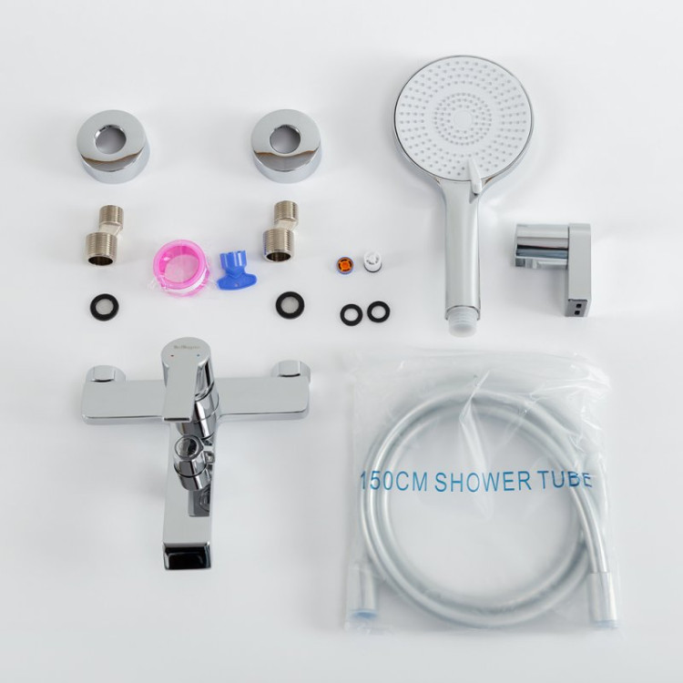 Смеситель для ванны и душа в комплекте с ручным душем, шлангом и держателем Cezares AURORA-VASM-CRM