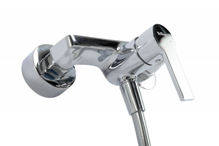 Смеситель для душа в комплекте с ручным душем, шлангом и держателем Cezares AURORA-ESDM-CRM