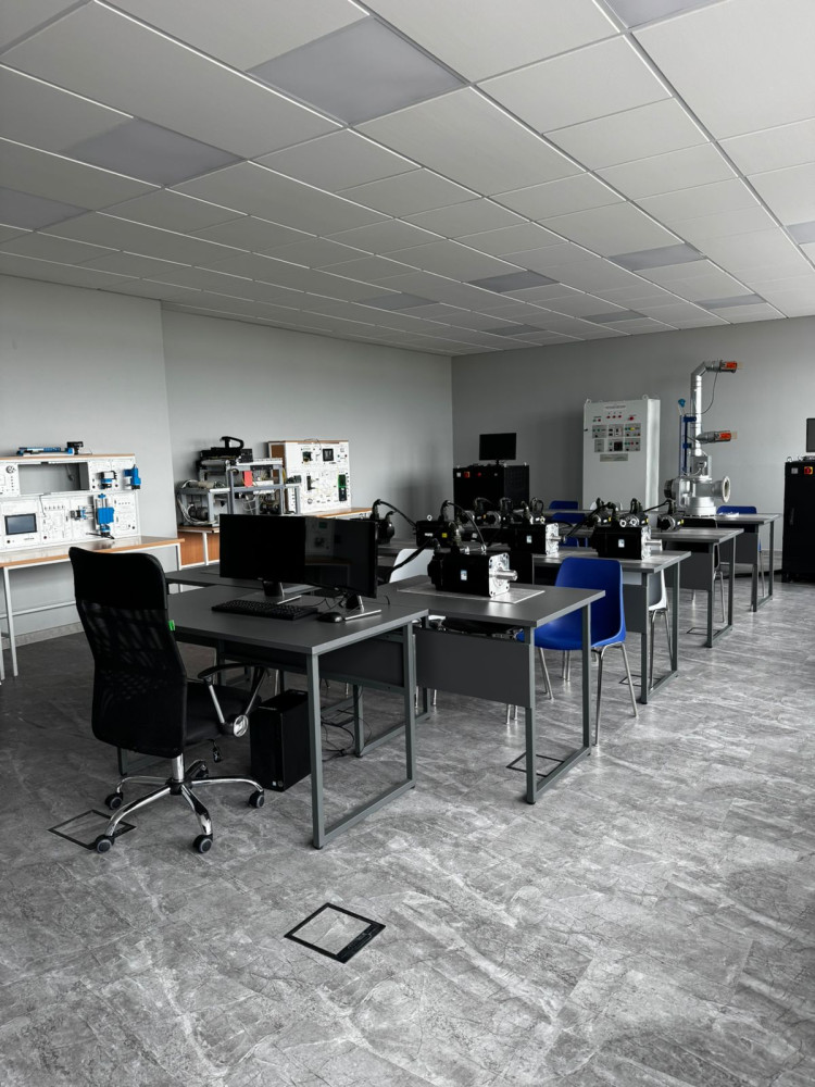 Кварцевый ламинат Fargo Stone Дымчатый Меланит 61S455