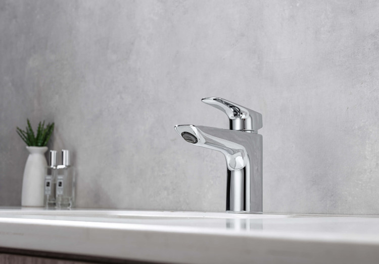 Душевой комплект наружного монтажа Aquatek ВЕГА AQ1036CR