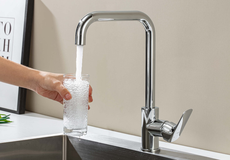 Смеситель для кухни Aquatek (квадратный излив) AQ1081CR ВЕГА