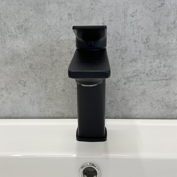 COMFORTY. Смеситель для раковины, картридж 35 мм, черный матовый, FC071A-CMT