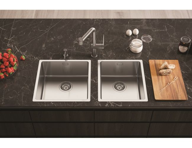 Мойка KOMBINO 30 KMB 90 FI 440X440 F/S в комплекте с сифоном 1130550,