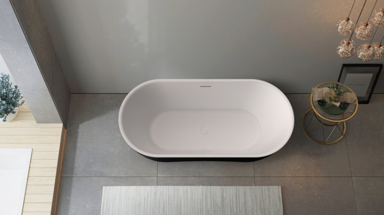 Отдельностоящая овальная акриловая ванна в комплекте со сливом-переливом цвета хром BelBagno BB70-1700-800-W/NM