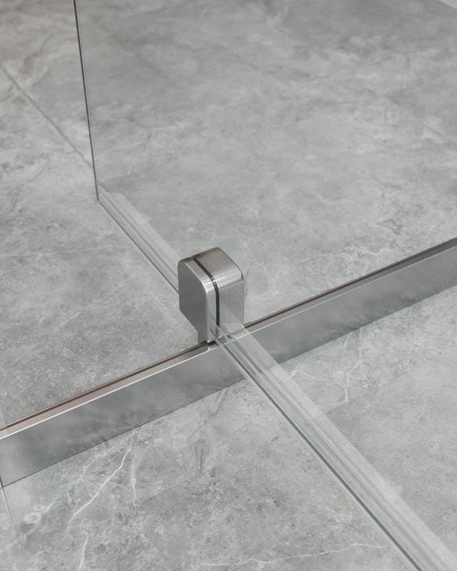 Душевая дверь в нишу MOLVENO-BA-1 Cezares MOLVENO-BA-1-80-C-Cr-IV