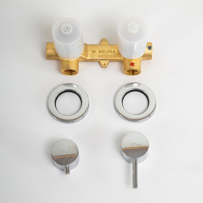 Встраиваемый однорычажный смеситель на 3 выхода с тонкой ручкой Cezares LEAF-VDIM3-L-MM