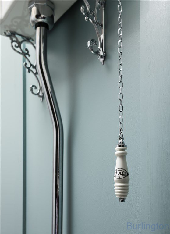 Унитаз с верхним керамическим бачком, с цепочкой