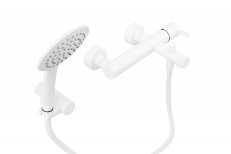 Смеситель для ванны и душа однорычажный с тонкой ручкой, в комплекте с ручным душем, шлангом и держателем Cezares LEAF-VD-L-01