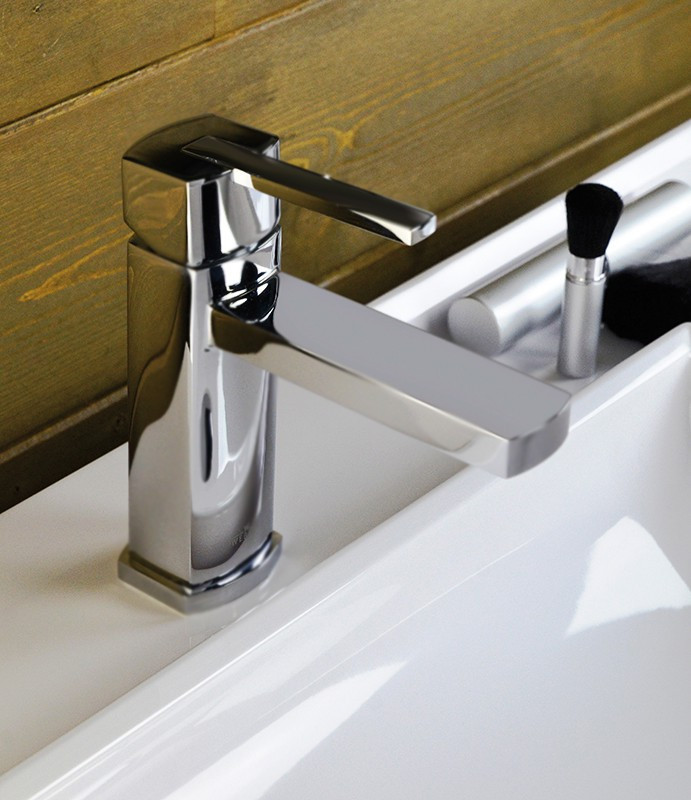 Смеситель для раковины Webert Azeta New AA830102