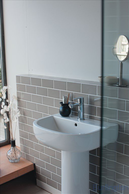 Раковина 550 mm с пьедесталом