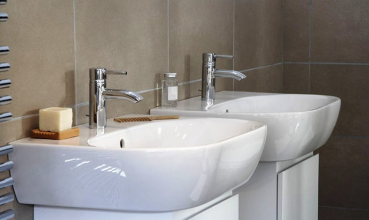 Смеситель для раковины Kludi Bozz 382910576