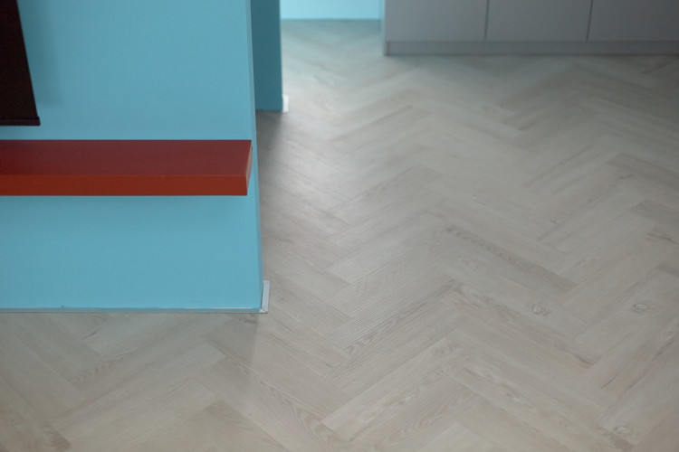 SPC-ламинат Home Expert Parquet Design Дуб Милкшейк 44-3002