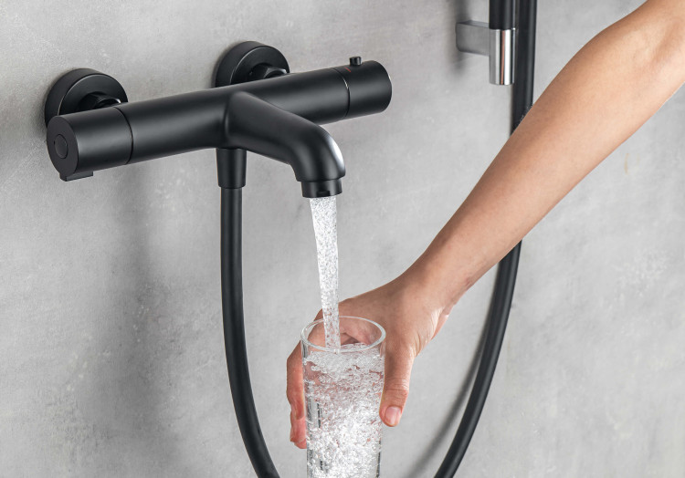 Термостатический смеситель для ванны Aquatek, матовый черный AQ1043MB