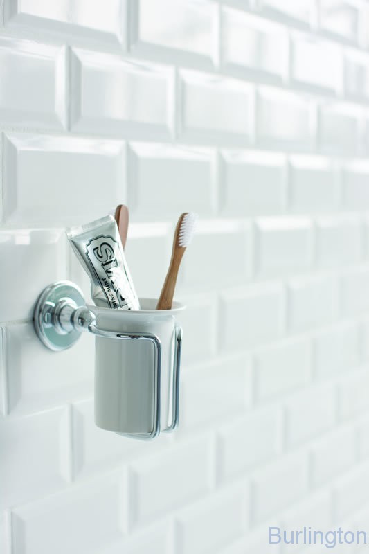 Подвесной стакан [A2 CHR]