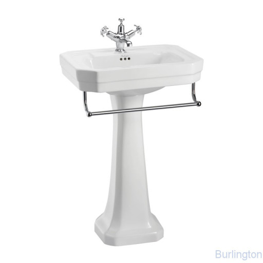 Раковина 56 см на 1 или 3 отверстия с пьедесталом и полотенцедержателем