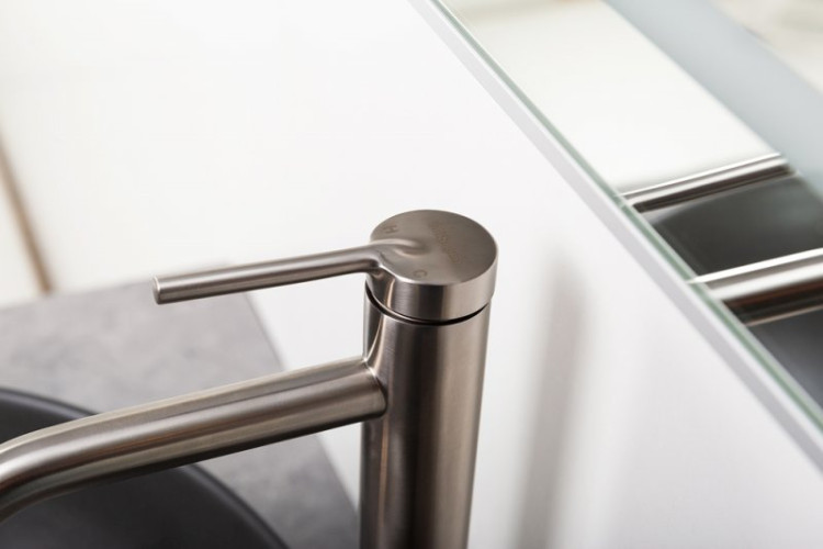 Смеситель для накладных раковин без донного клапана Cezares ETN-LMC2-IN