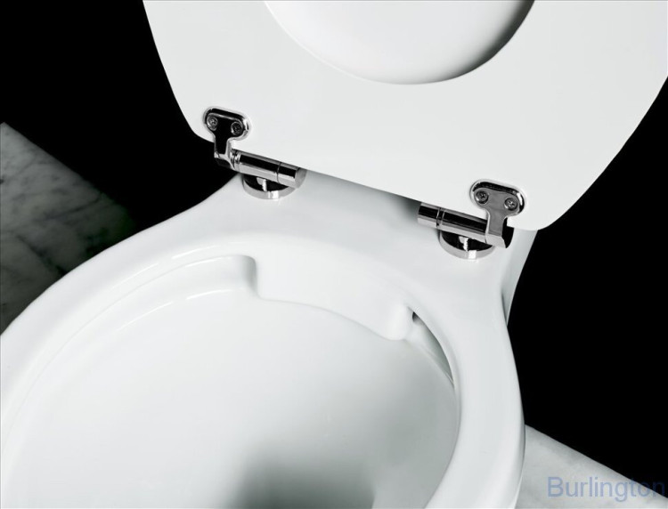 Унитаз-моноблок безободковый с керамической ручкой слива, бачок 51см