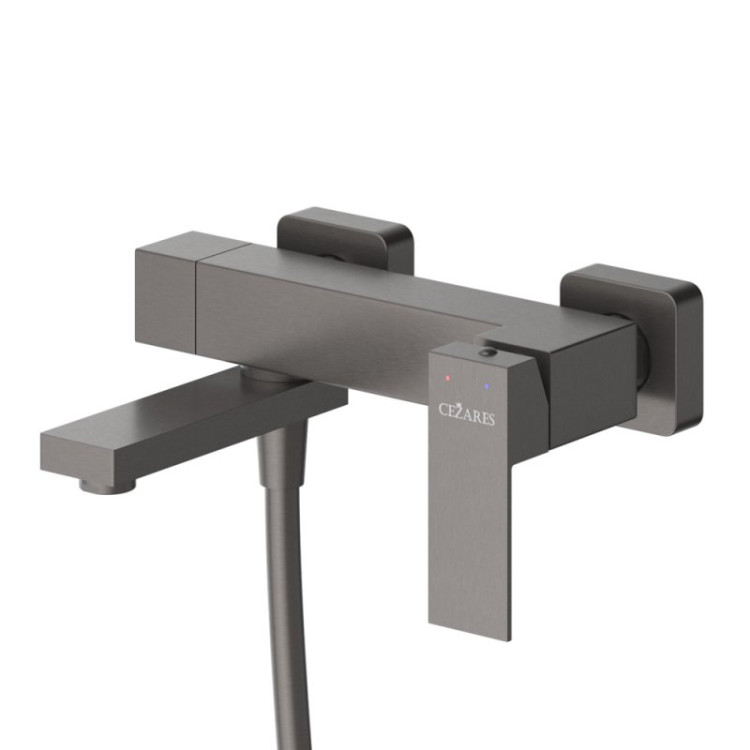 Смеситель для ванны и душа в комплекте с ручным душем, шлангом и держателем Cezares SLIDER-VD-01