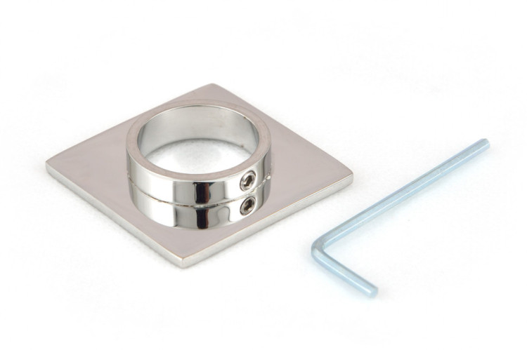 Отражатель SQUARE S 50х50х3 / d вн. 26.5 мм Без покрытия