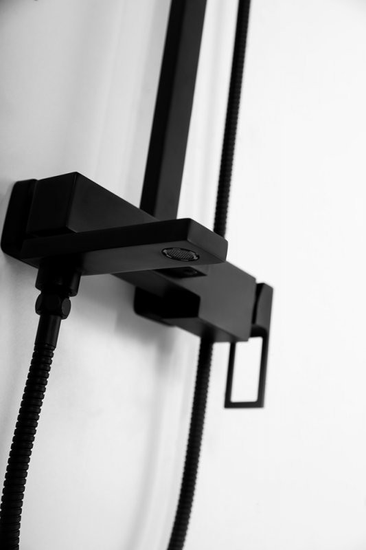 Душевая стойка со смесителем и изливом Cezares LUC-VSCM-ORO