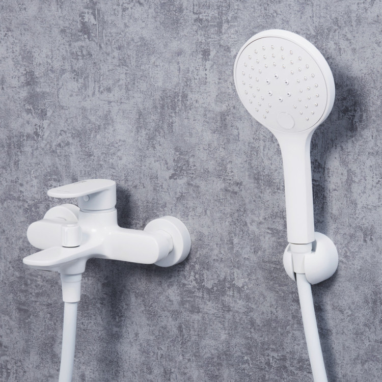 WasserKRAFT Mindel 8501 Смеситель для ваннкороткиизливом