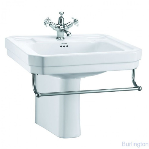 Раковина 61 см на 1 или 3 отверстия с полупьедесталом и полотенцедержателем