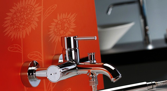 Смеситель для ванны Webert Elio EL850102