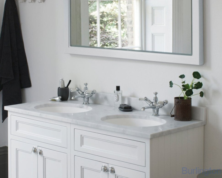 Смеситель для раковины на 1 отверстие Regent, с кнопкой Click-Clack [KER6]