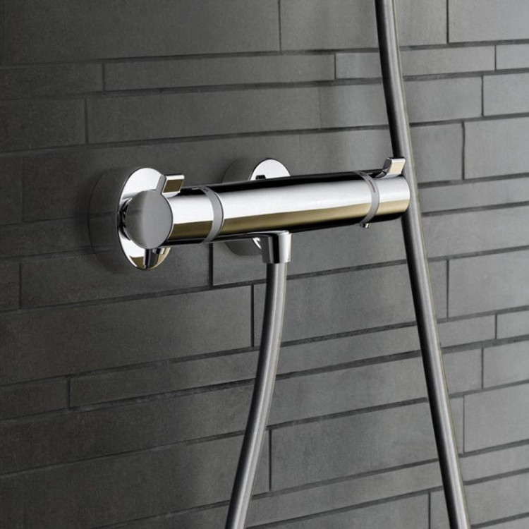 Комплект смесителя для душа Hansgrohe Ecostat Comfort 13116000 с душевым гарнитуром Hansgrohe Croma 27594000