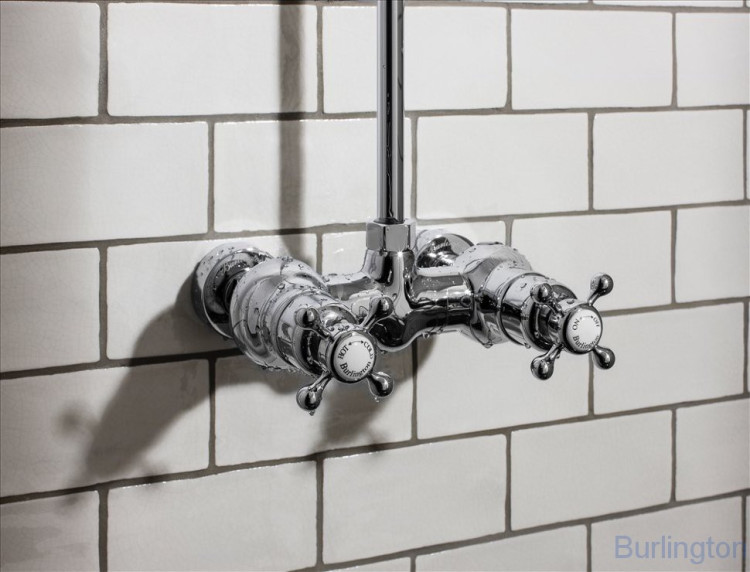 Душевая стойка c внешним термостатом, настенный BEF1S c душевой насадкой 9''