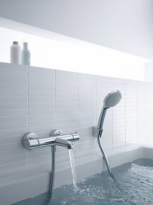 Комплект смесителя для раковины Hansgrohe Talis E 71716000 со смесителем для ванны Ecostat Universal 13123000