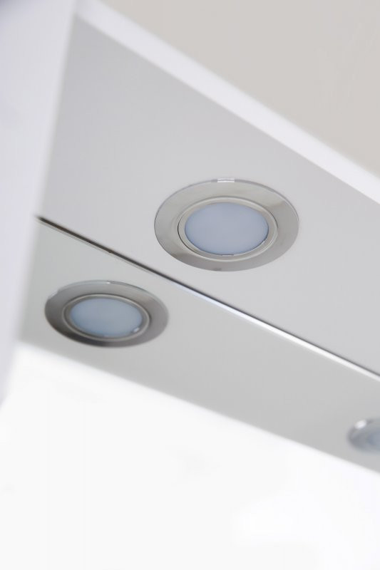 Шкаф зеркальный подвесной с одной распашной дверцей с доводчиками, с подсветкой, левосторонний BelBagno MARINO-SPC-600/750-1A-BL-P-L