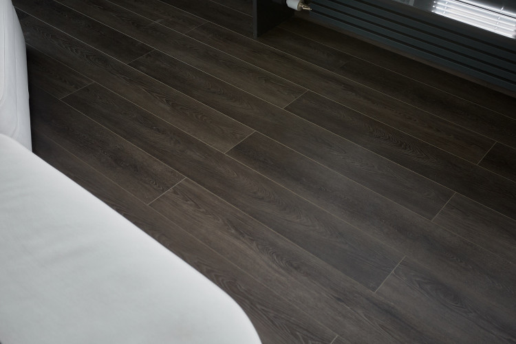 Кварцевый ламинат Fargo Bevel Дуб Бастион 50-6191-41