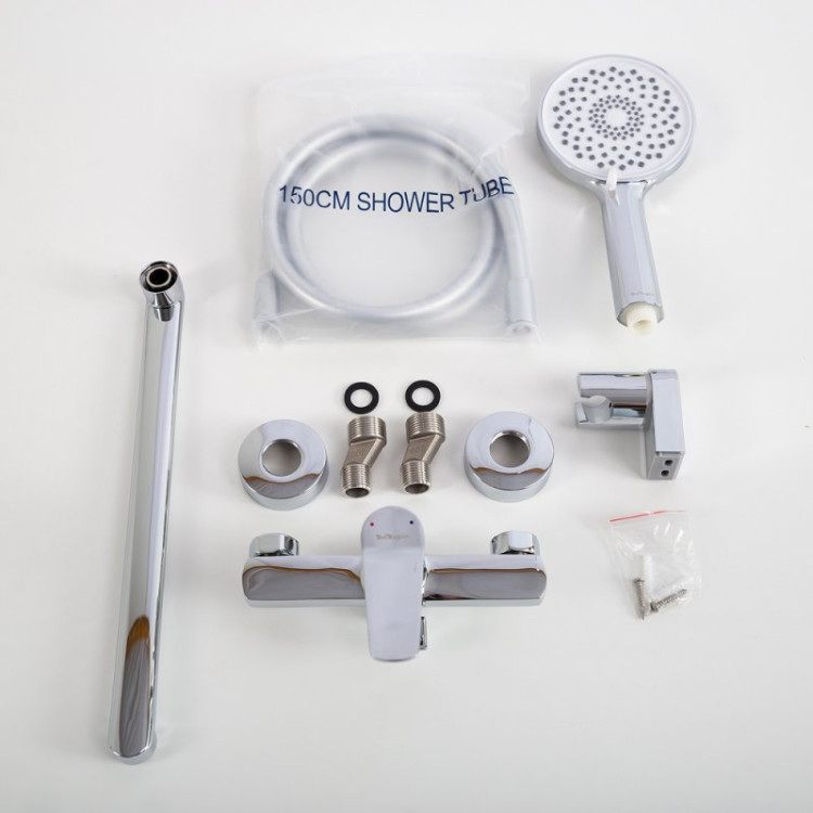 Смеситель для ванны и душа с длинным изливом в комплекте с ручным душем, шлангом и держателем Cezares UNIQUE-VASM-L-CRM