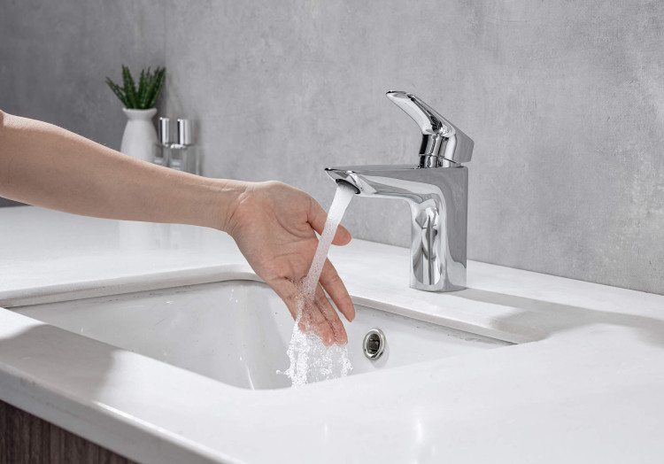 Cмеситель для раковины 97 без донного клапана Aquatek AQ1010CR ВЕГА