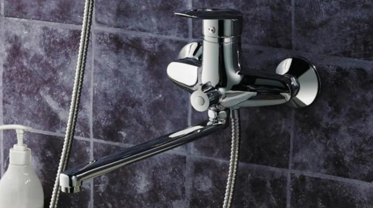 Смеситель для ванны Frap F2207 универсальный