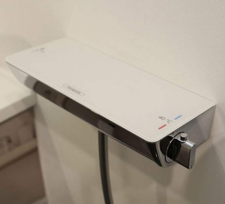 Смеситель для душа Hansgrohe Ecostat Select 13161000 с термостатом